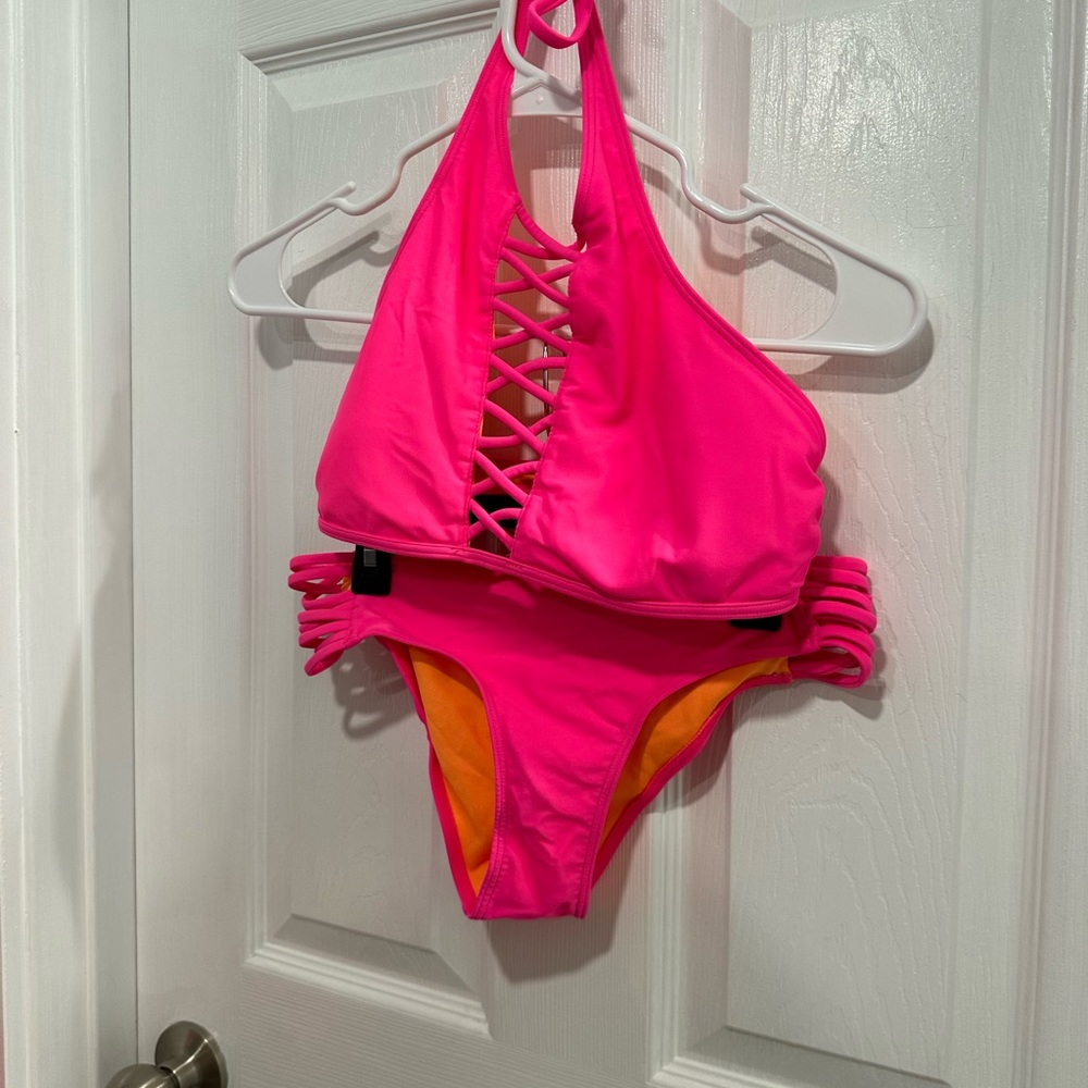 Bathing suit